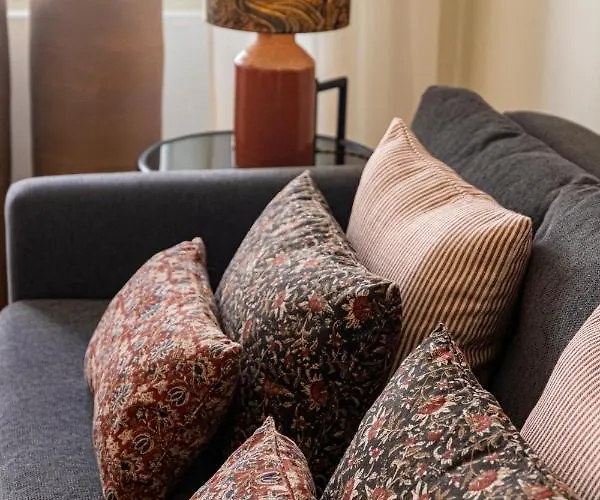 Taipas Townhouse 1865_boutique